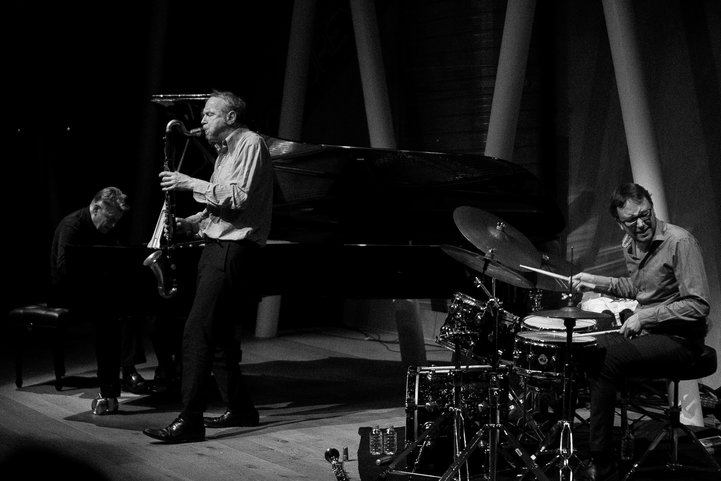 Tom/von Schlippenbach/Mahall: Abstract Window Tom/von Schlippenbach/Mahall: Abstract Window